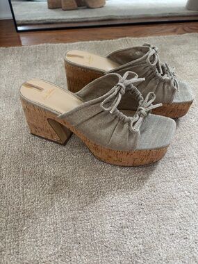 Sam Edelman platform heels with bows